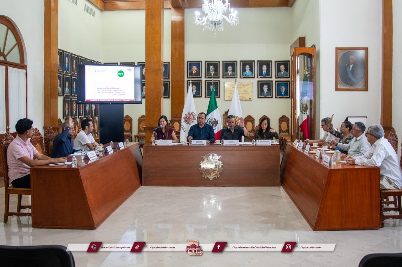 Analizan consejeros observaciones del Congreso del Estado al COPLADEMUN