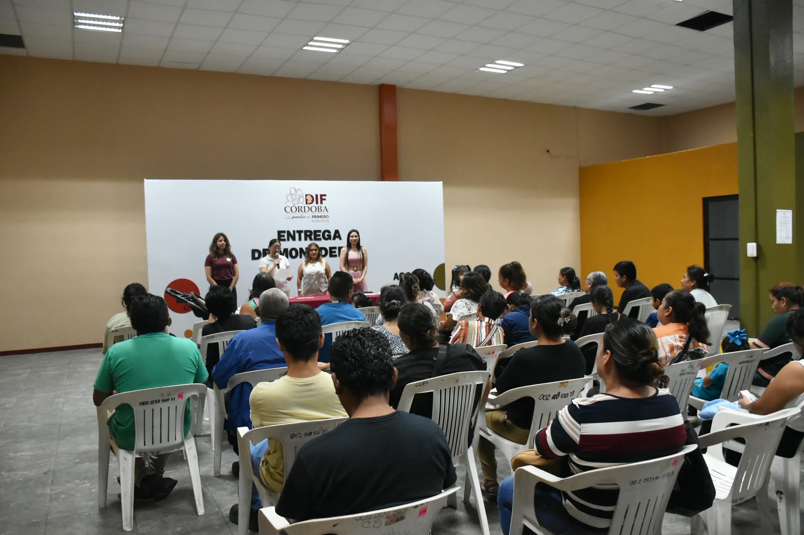 DIF refrenda su compromiso con familias de personas con discapacidad