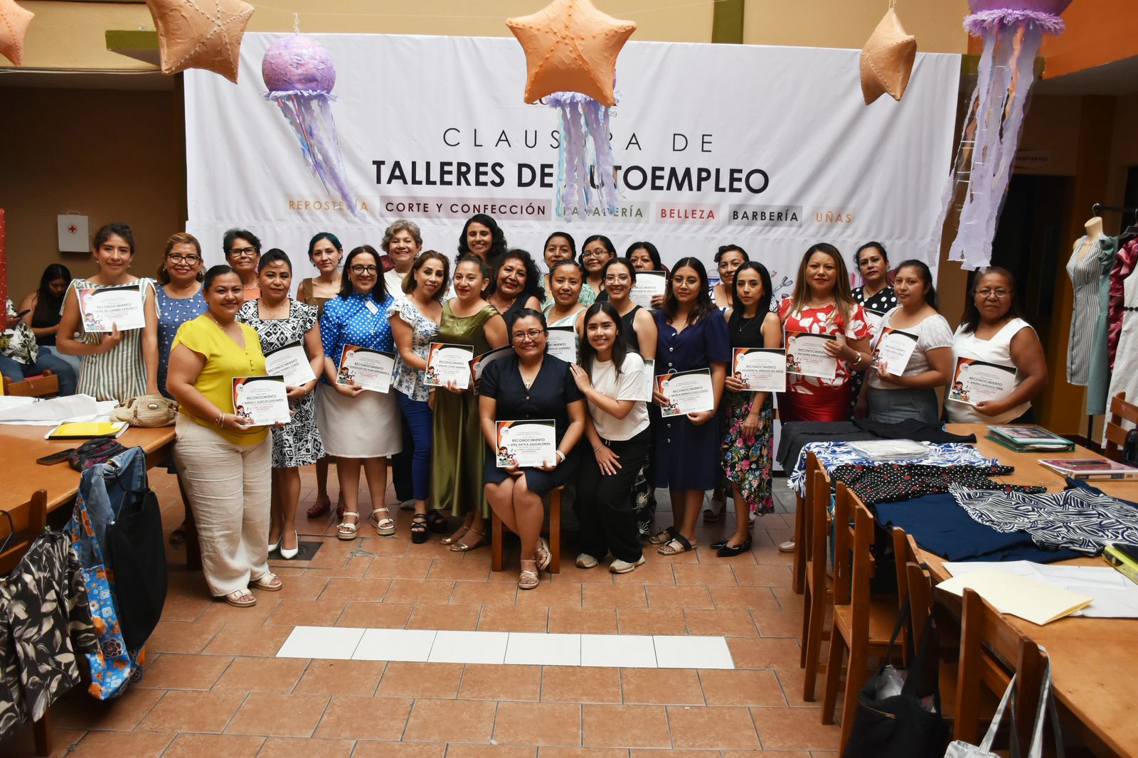 Concluyen con éxito talleres de autoempleo de CAIVF
