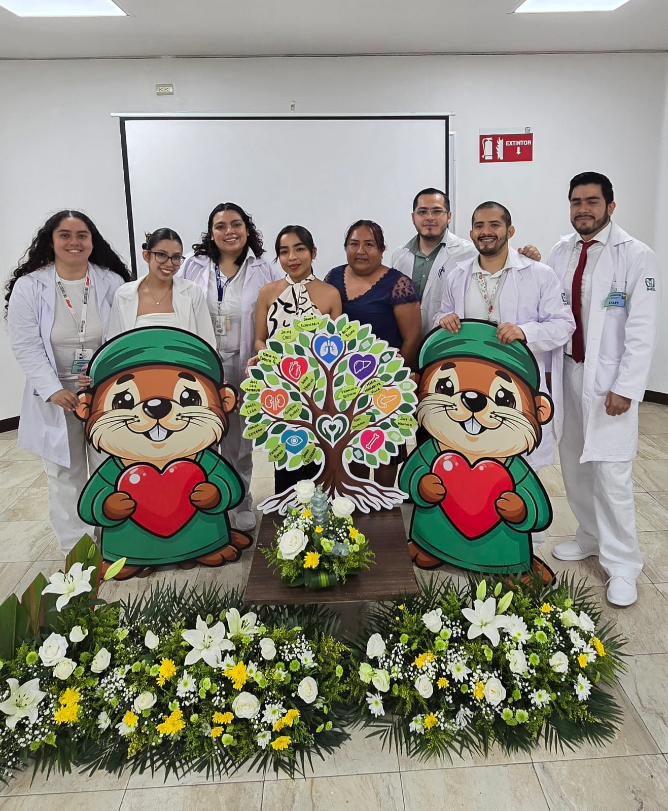 Reconoce IMSS Veracruz Sur a familias de donadores de órganos